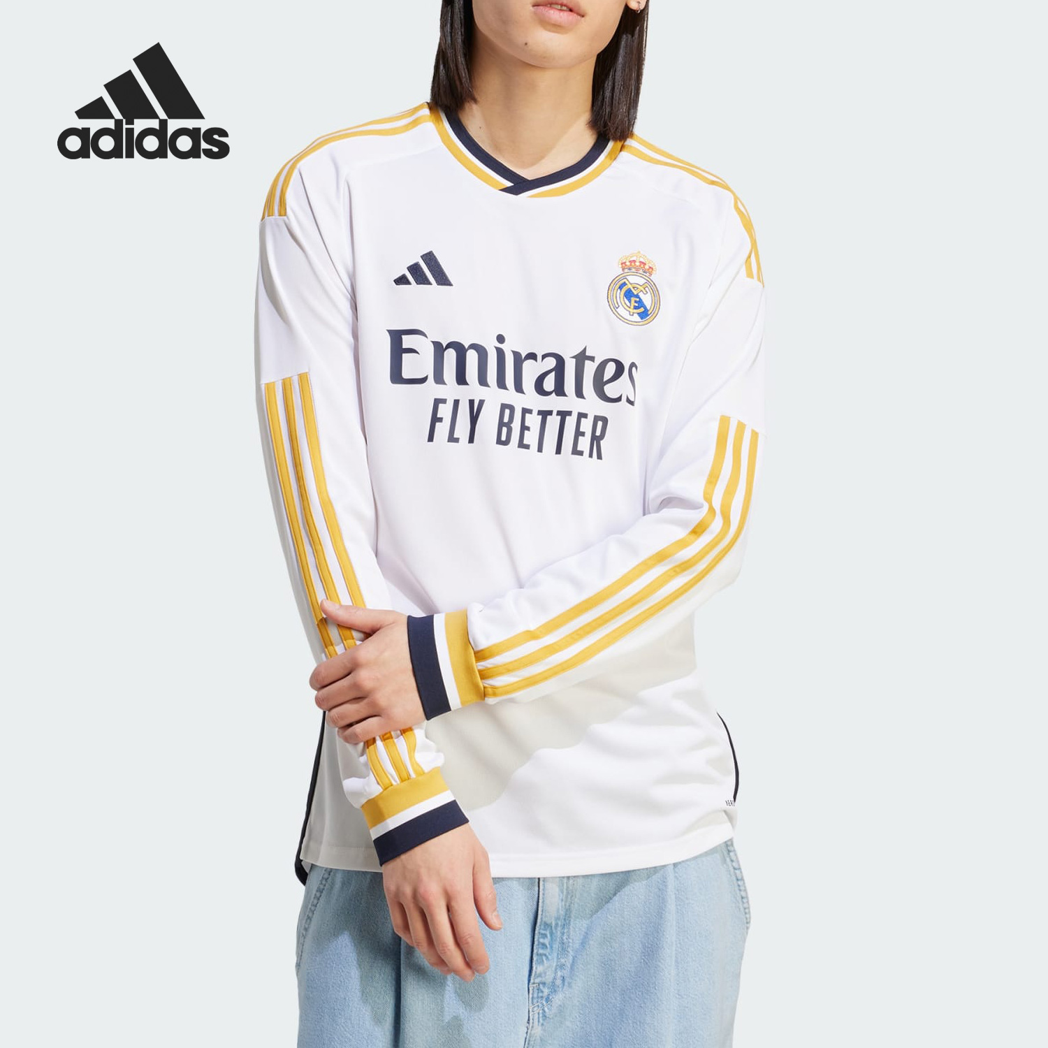 阿迪达斯新款男子运动套头衫