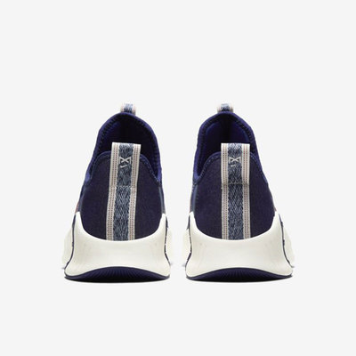 耐克男女缓震舒适跑步鞋