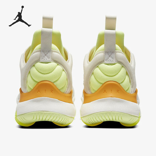 耐克JORDANAIRMAX女子跑步鞋