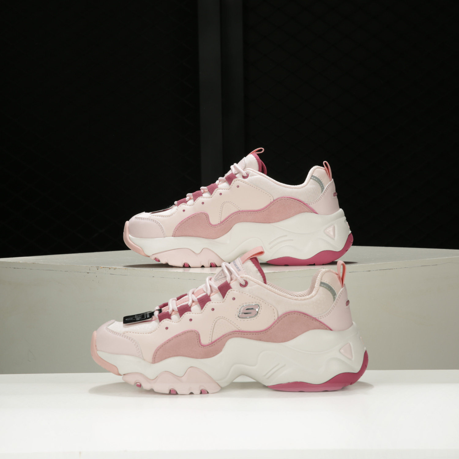 Skechers正品当季新款女子休闲舒适潮流轻便厚底板鞋休闲鞋