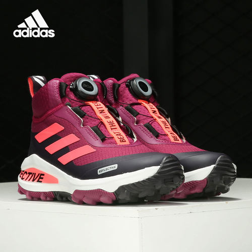 阿迪达斯冬季大童户外运动鞋