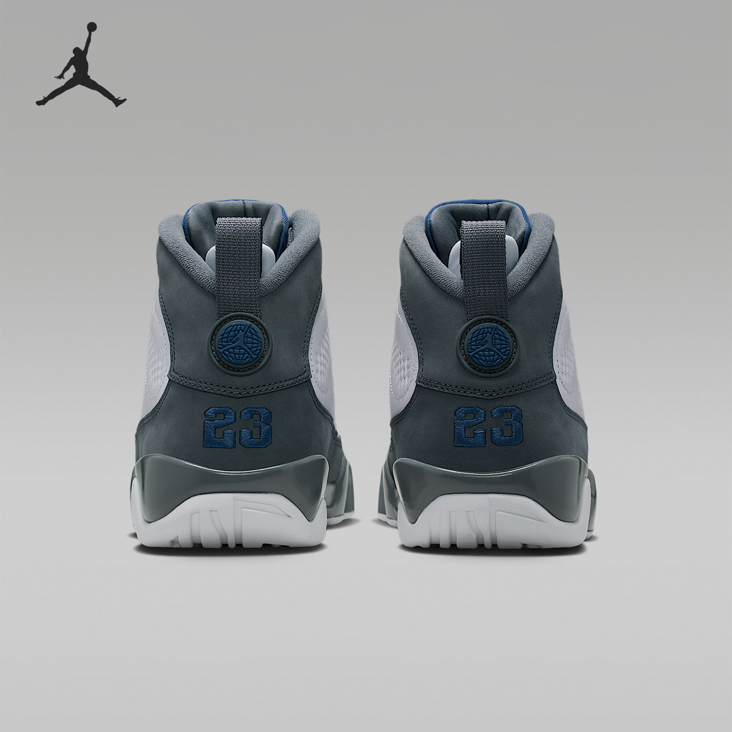 Nike/耐克官方正品四季款男士系带缓震简约经典篮球鞋HV4794-100