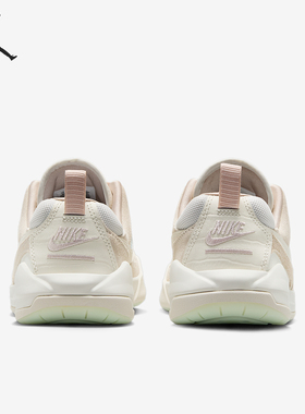 Nike/耐克正品JORDAN女士经典耐磨系带低帮运动鞋IH7325-101