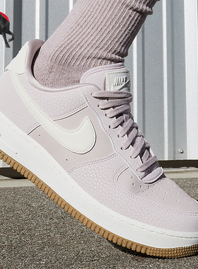 Nike/耐克正品新款女士经典耐穿时尚缓震板鞋FN6326-001