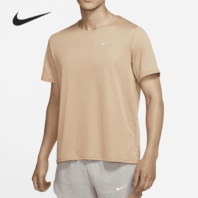 耐克夏季新款运动休闲圆领短袖
