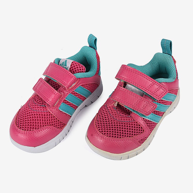 运动风网面透气儿童休闲鞋