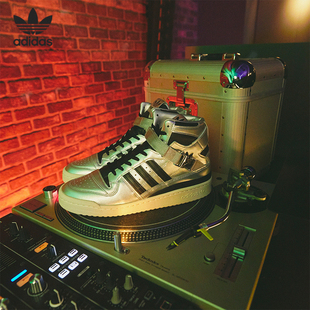 新款 Adidas 阿迪达斯正品 当季 GV6713 三叶草男女复古运动板鞋