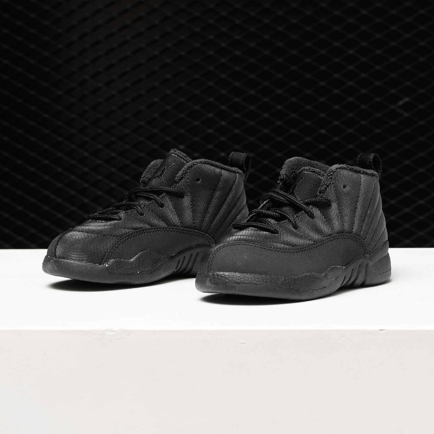 Nike耐克jordanaj12儿童运动鞋