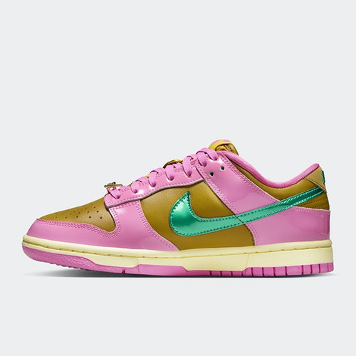 Nike/耐克女士低帮板鞋