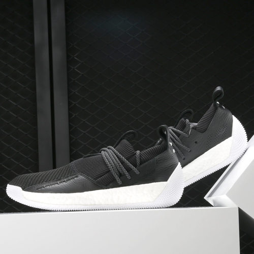 adidas阿迪达斯哈登战靴