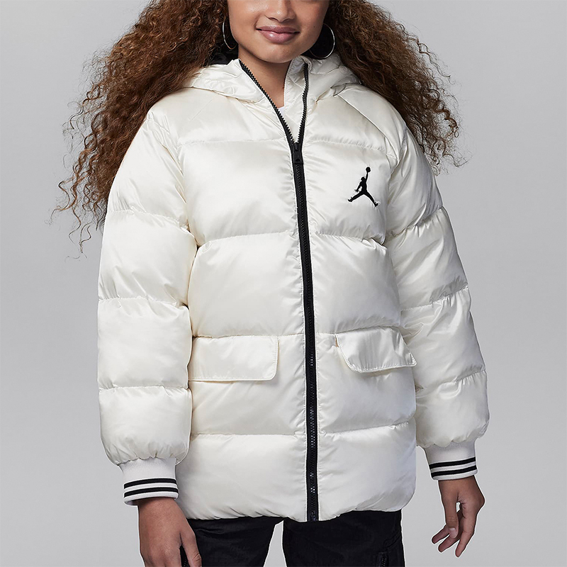 耐克大童保暖连帽羽绒服