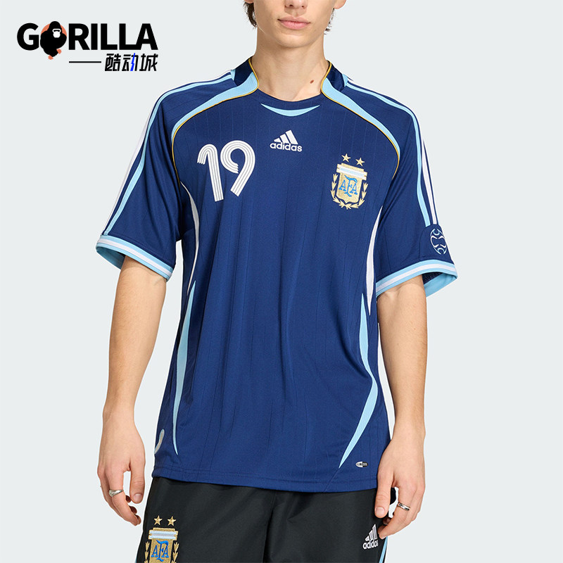 Adidas/阿迪达斯正品夏季男士透气复古足球球衣运动短袖T恤JN3709