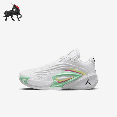 耐克大童运动耐磨篮球鞋