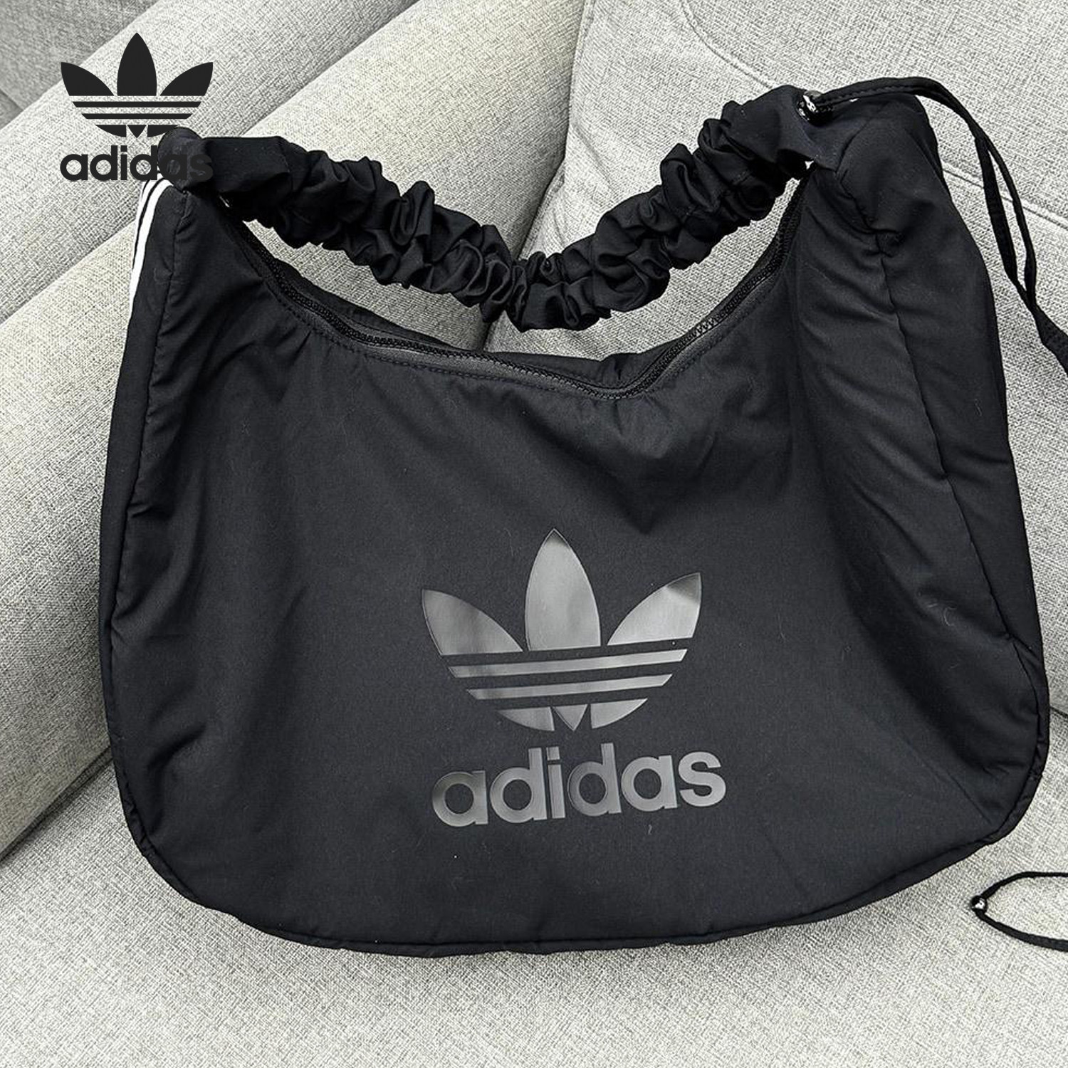 Adidas/阿迪达斯官方正品三叶草女士大容量云朵运动单肩包JP0146