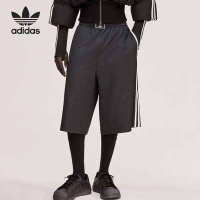 Adidas/阿迪达斯官方正品三叶草女士时尚运动潮流款短裤KD1529