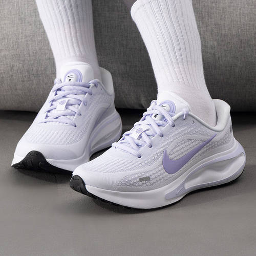 Nike/耐克正品新款女士网面透气轻便经典耐磨跑步鞋FJ7765-113