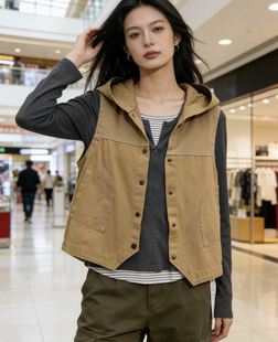 2026新款春秋款美式土黄色牛仔马甲背心男机车外穿高端无袖上衣潮