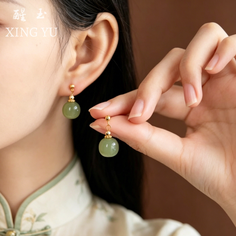 高级感绿色晴水玉石耳坠s925银天然和田玉耳钉母亲节礼物送妈妈