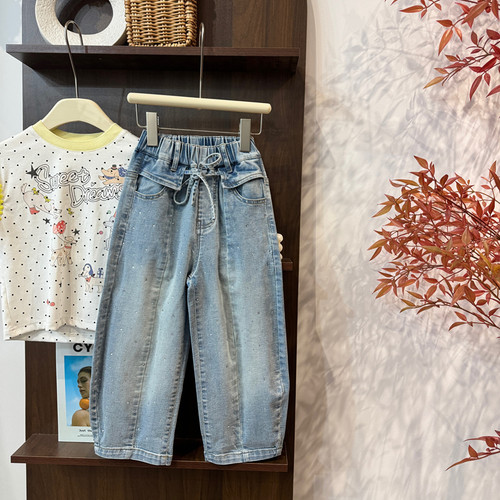 leomama女童烫钻弯刀牛仔裤春季2026新款洋气儿童休闲宽松裤子