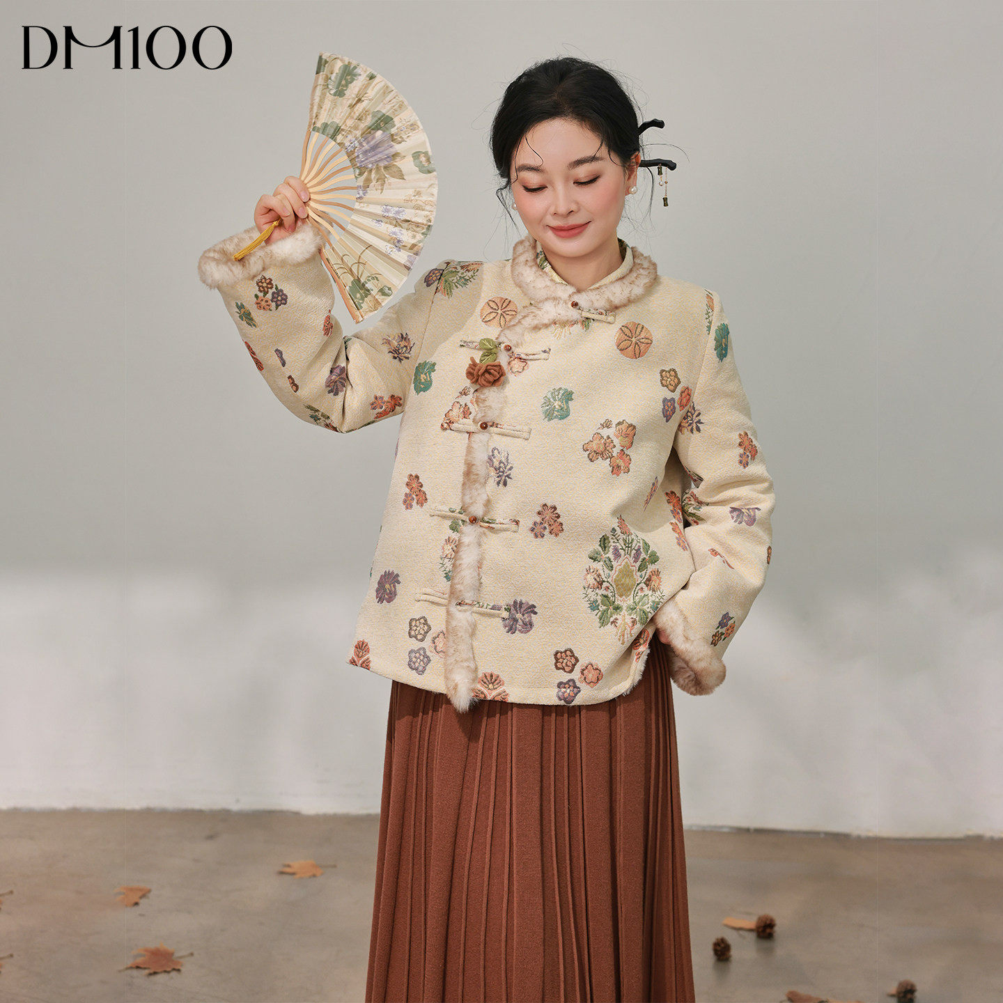 DM100大码百分百女装微胖mm冬季新中式毛边喇叭袖提花毛呢厚外套,女装/女士精品,常规大码外套,淘宝优惠券,粉丝福利购,淘宝优惠卷