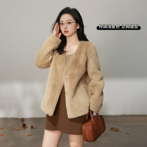 DM100大码百分百女装微胖mm冬季气质显白正肩仿水貂毛短款厚外套