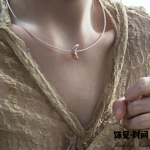 炫彩天然珍珠月亮蛇骨项链小众冷淡风S295银项圈锁骨链设计感耳环