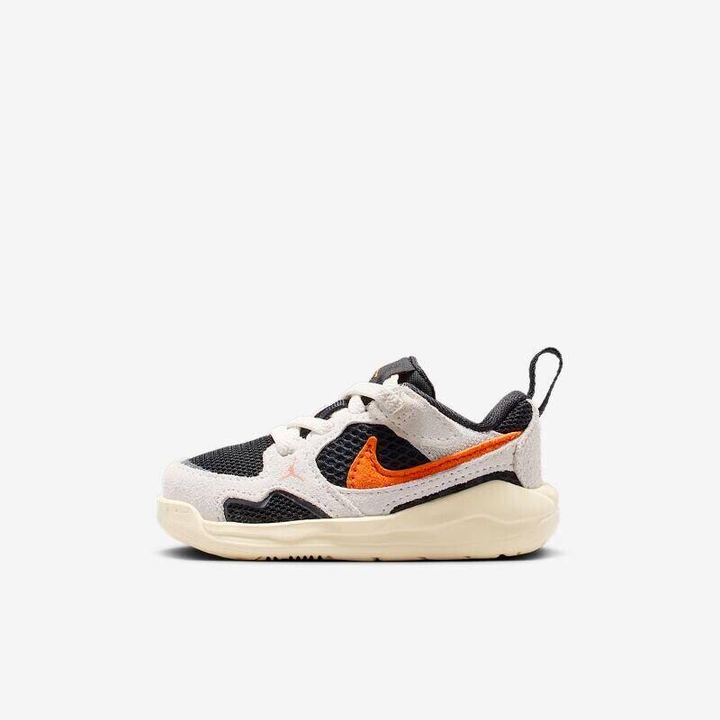NIKE耐克童鞋CMFTRA时尚