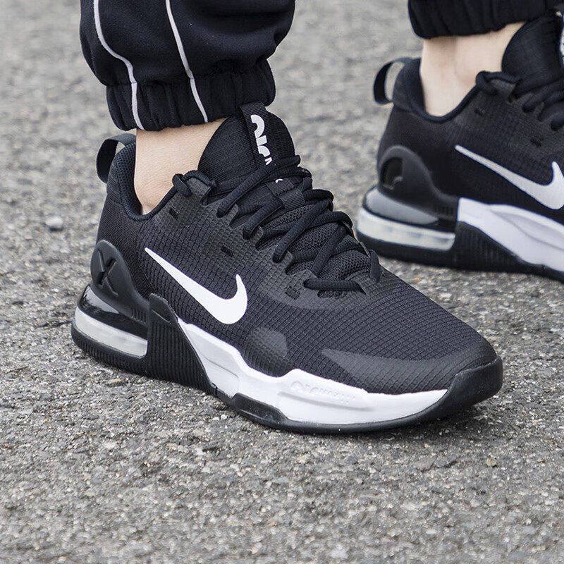 Nike耐克鞋子春季新款运
