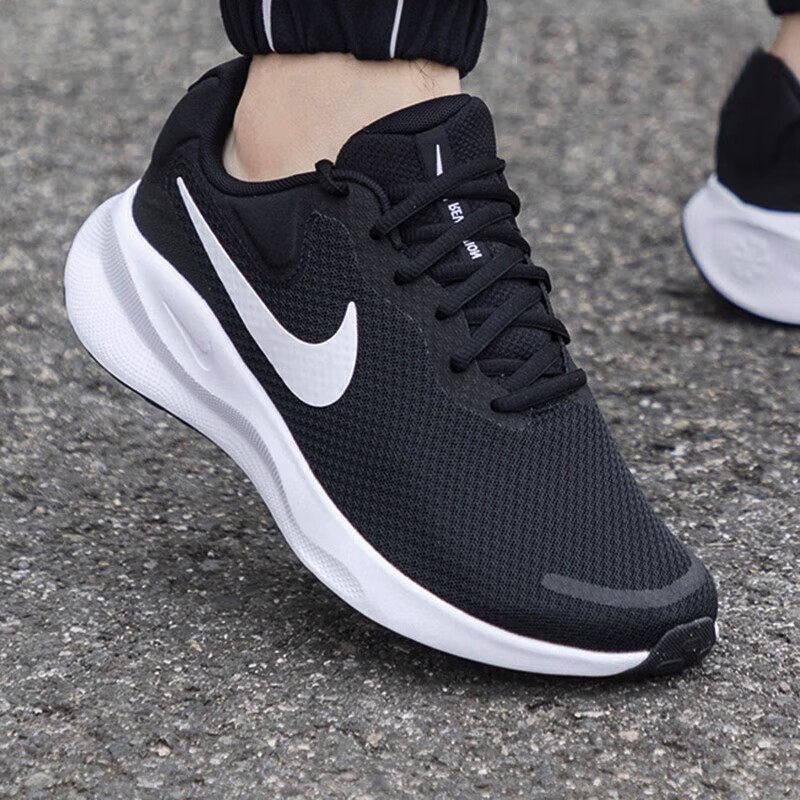 Nike耐克轻便跑鞋男子缓