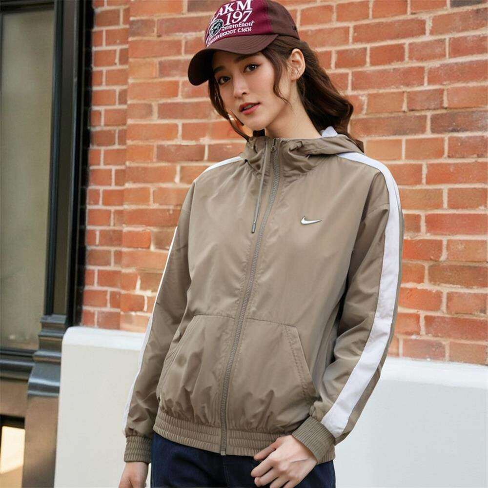 Nike耐克外套薄款运动夹克女正品春季新款上衣正品连帽跑步训练服