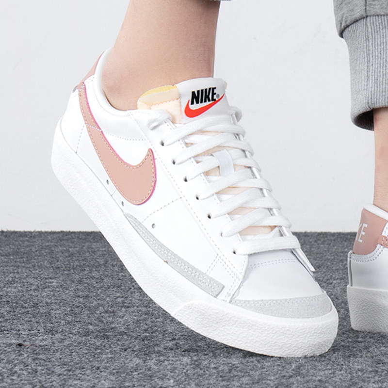 Nike耐克粉色板鞋女鞋20