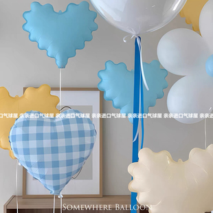 波浪纹爱心铝膜气球心形气球生日百天拍照道具店铺活动氛围布置