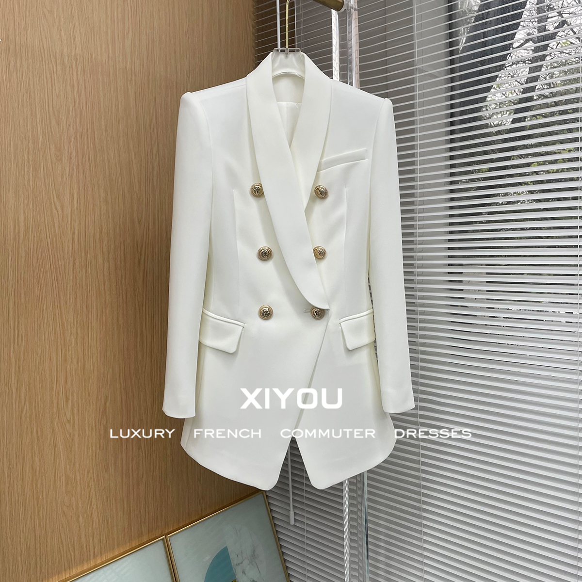 通勤双排扣中长款修身西装外套女