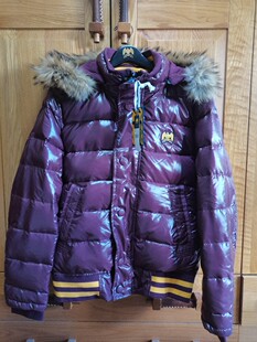 plory男款厚实暖和羽绒服POJD047T02