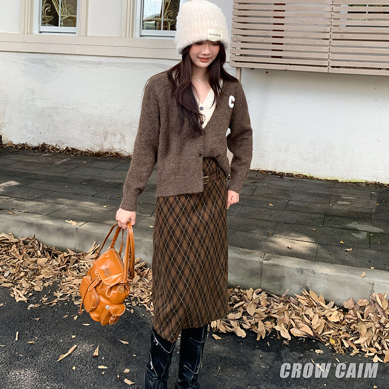 CROWCAIM 毛呢格纹直筒半身裙女配腰带美拉德风中长款裙子