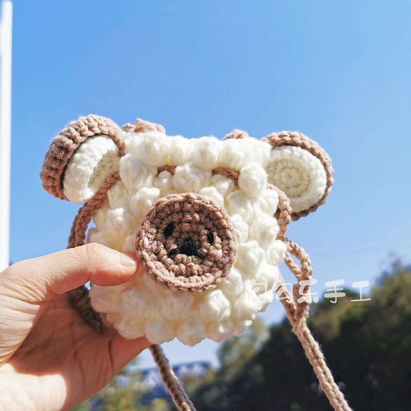 勾勾乐手工小绵羊手工编织包耳机包斜挎diy材料包 女束口钩针可爱