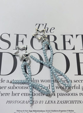 韩国ins博主同款小众设计时髦蓝色珍珠蝴蝶结挂件手机链钥匙扣新