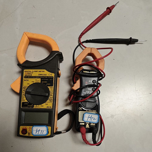 指针式万用表数字表钳形电流表