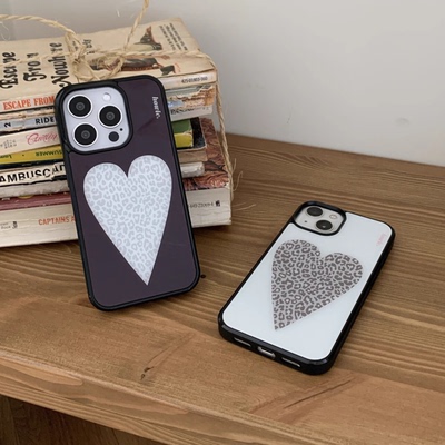 ins复古时尚豹纹爱心亚克力黑边适用苹果iPhone16promax手机壳1312pro小米1415Pro华为mate60p70三星S23防摔
