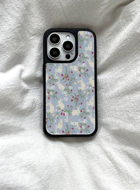 原创个性ns风个性兔子碎花亚克力黑边亮面磨砂适用苹果16promax手机壳iPhone15lus14Pro13保护套12防摔ins