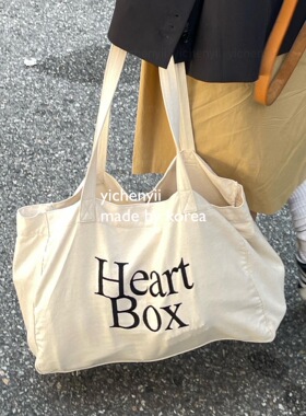 yichenyii韩国ins博主heart box字母刺绣大容量帆布包托特包单肩
