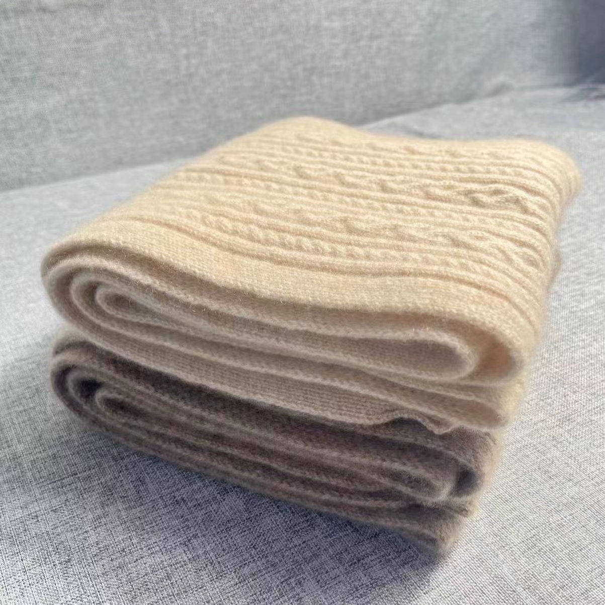 高端送礼围巾特价处理康赛妮100%山羊绒麻花围巾加厚围脖