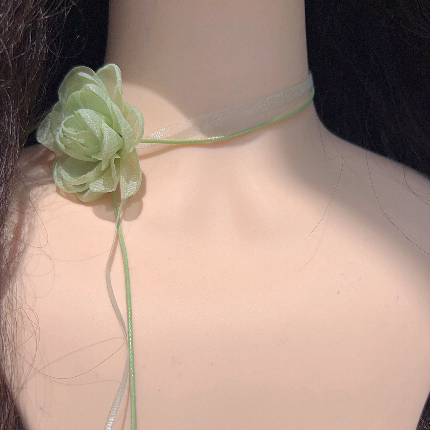 春夏新款清新甜美气质绿色网纱花朵项圈颈带小众设计项链choker
