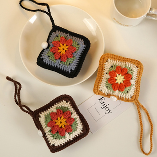 菲菲姐家手工钩针编织复古祖母格手拿包通用耳机包diy钩织材料包