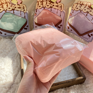 慢回弹CS八宝方糕草莓湿软吸手指玩具squishy 捏捏乐仿真面包解压