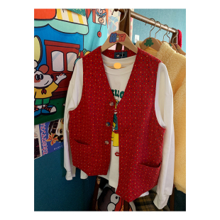 原创古着感复古红色马甲宽松叠穿上衣小众显白春季新品小个子日系