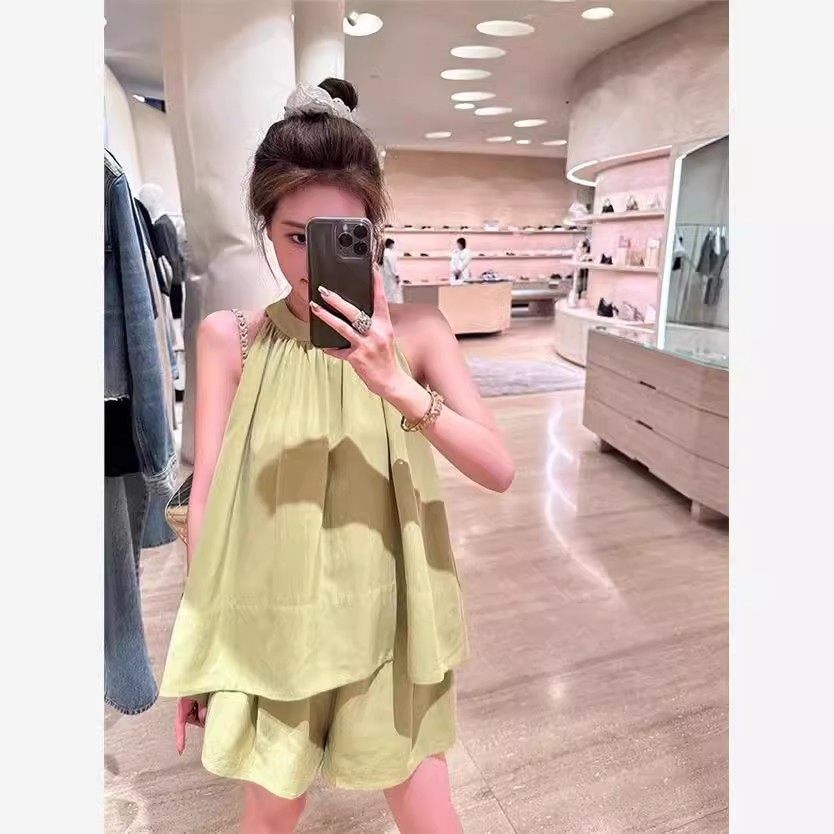 2025新款夏季美式小众设计感无袖挂脖宽松休闲百搭上衣潮流女ins