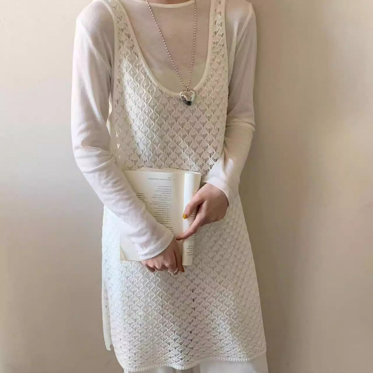 小众纯色叠穿镂空针织连衣裙女2025夏季韩系中长款吊带背心裙ins