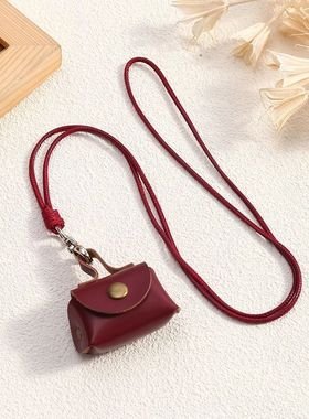 新中式复古红皮质挂脖长款毛衣链