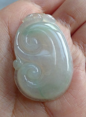 冰糯种飘淡绿翡翠大如意 天然A货玉石吊坠挂件玉坠